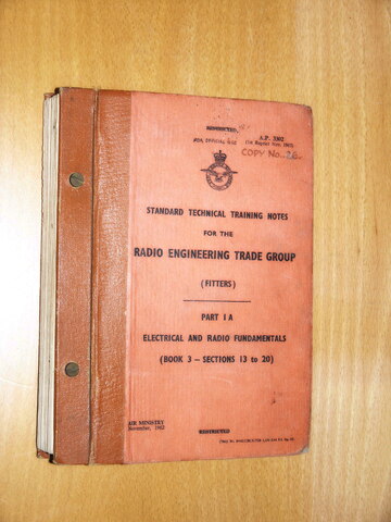 ElectricalAndRadioFundamentals~AP3302Part1A(Sects13-20)Nov1962_2=0024.jpg