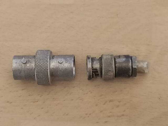 BNC big<br>free back-back socket