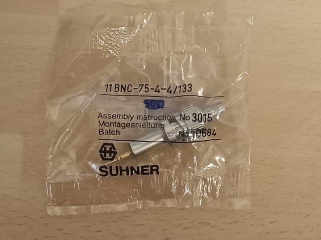 BNC+plug_75ohm_crimp_RG59=0037.jpg