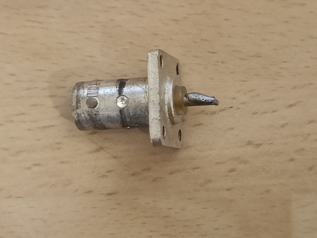 BNC+socket_50ohm_chassis-mount_solder=0040.jpg