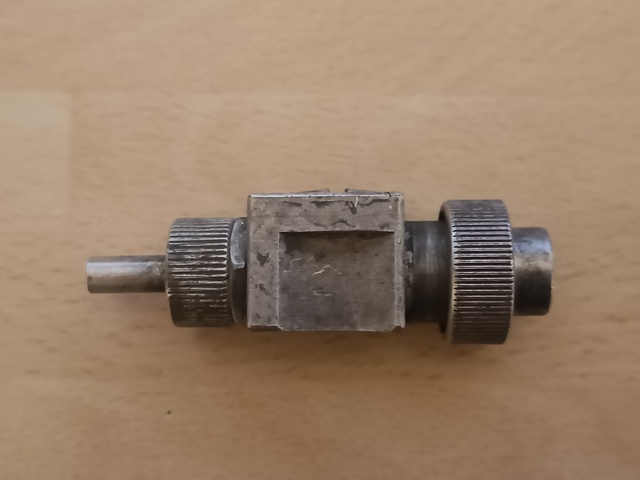 Burndept socket<br>in-line