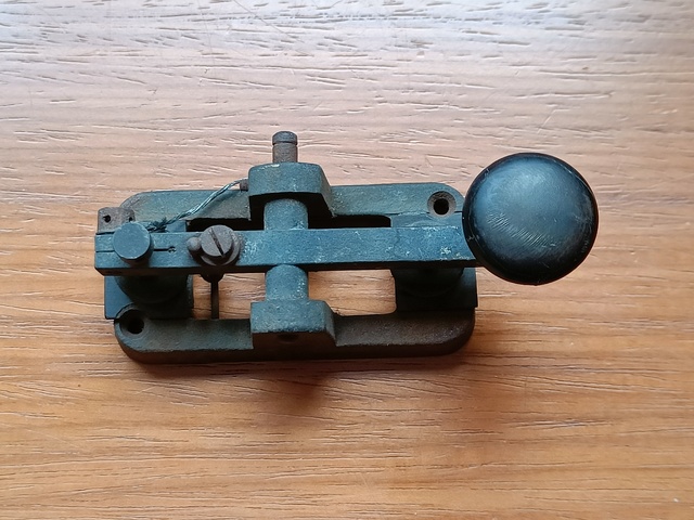 Morse+key_British_Military=0021.jpg