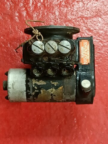 Unknown<br>Motor and gearbox
