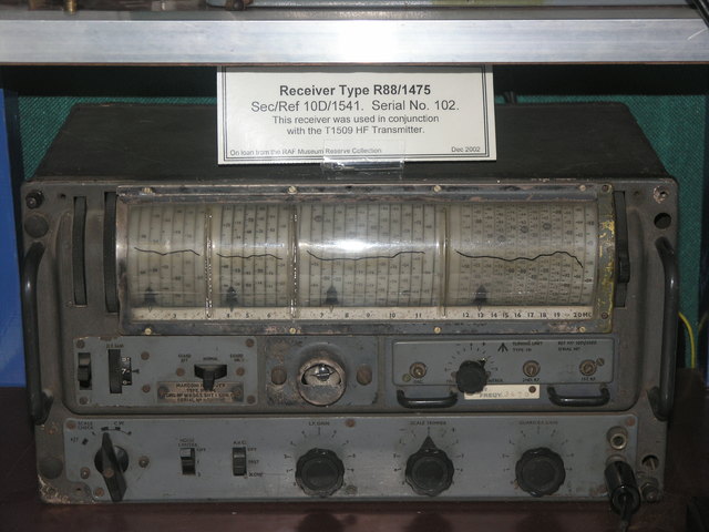 Receiver_Type_R1475=0375.jpg