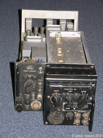 Receiver_Radar_R-444-APR-4Y=0214.jpg