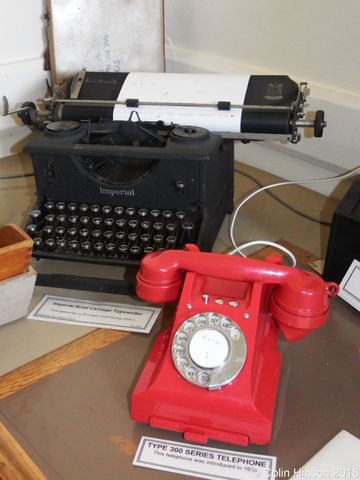 Telephone_Type_300=0311.jpg