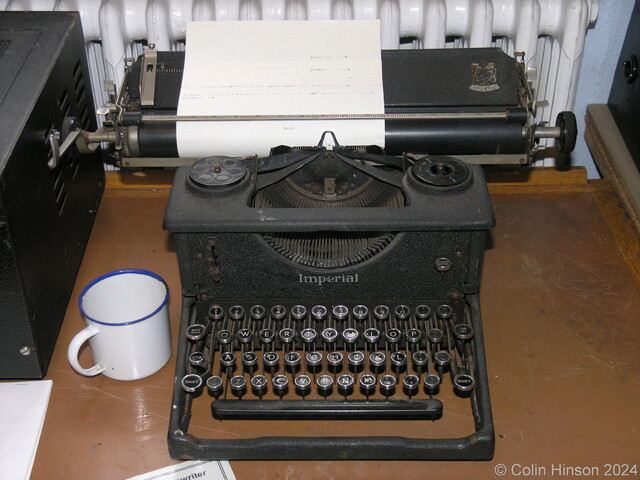 Typewriter<br>Imperial Long Carriage