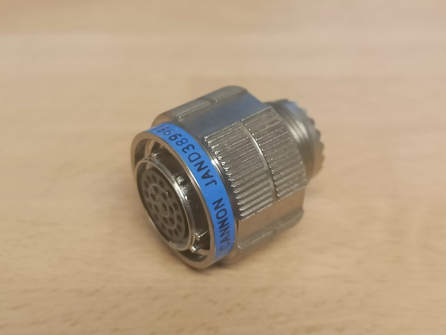 Amphenol TriStart<br>D38999/26FC36SN