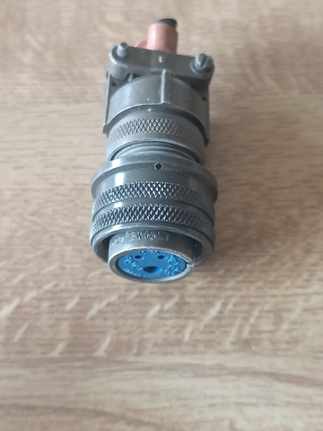 Amphenol<br>3way socket