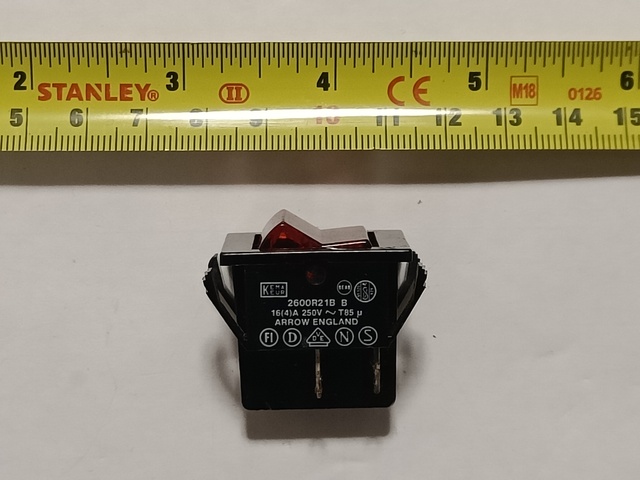 Switch_250V_DPST=0108.jpg